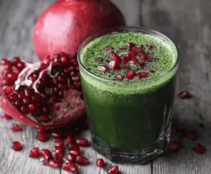 Pomegranate Detox Green Juice