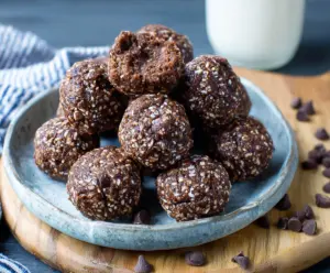Chocolate Brownie Protein Balls Recipe