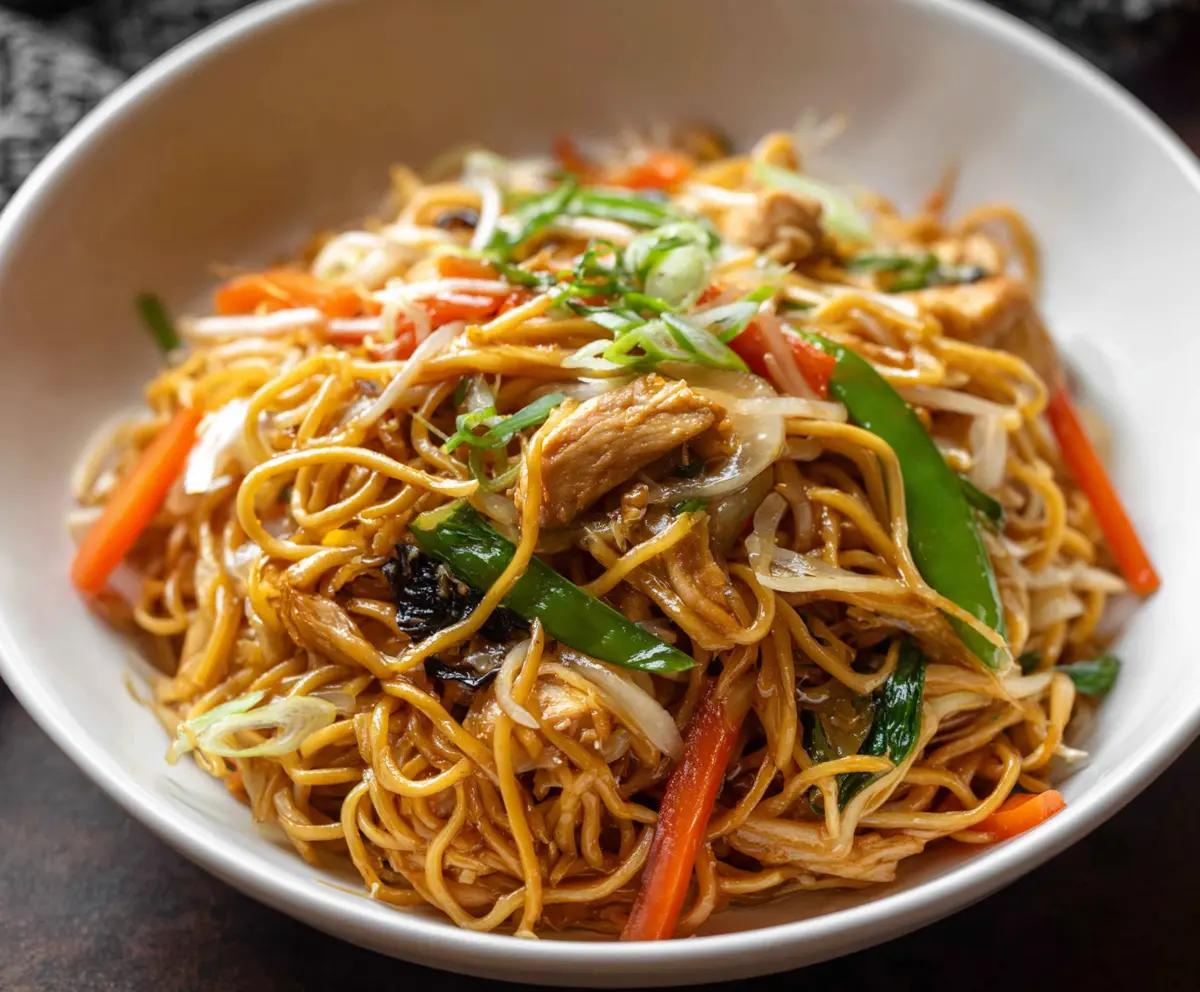 Easy Homemade Chow Mein Recipe